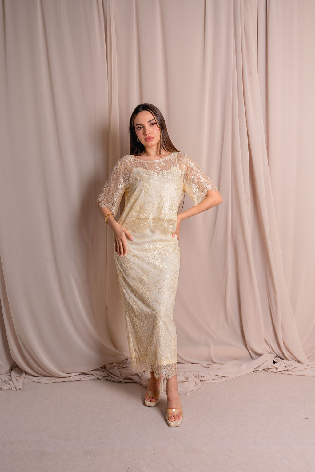 Aurora Gold: Satin Ensemble