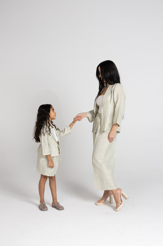 مجموعة تنسيقات الأم وابنتها 2