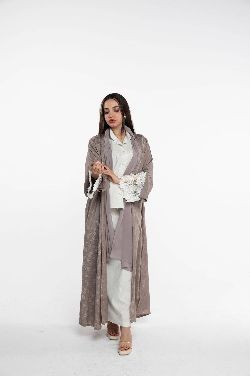 Abaya, 05