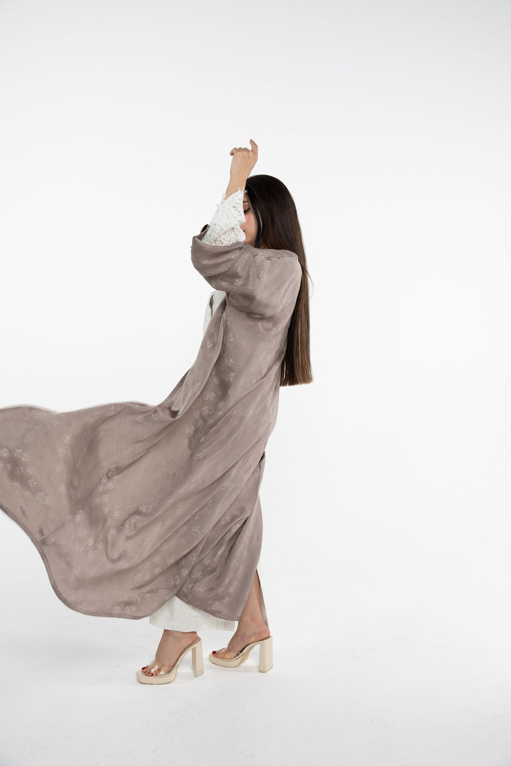 Abaya, 05