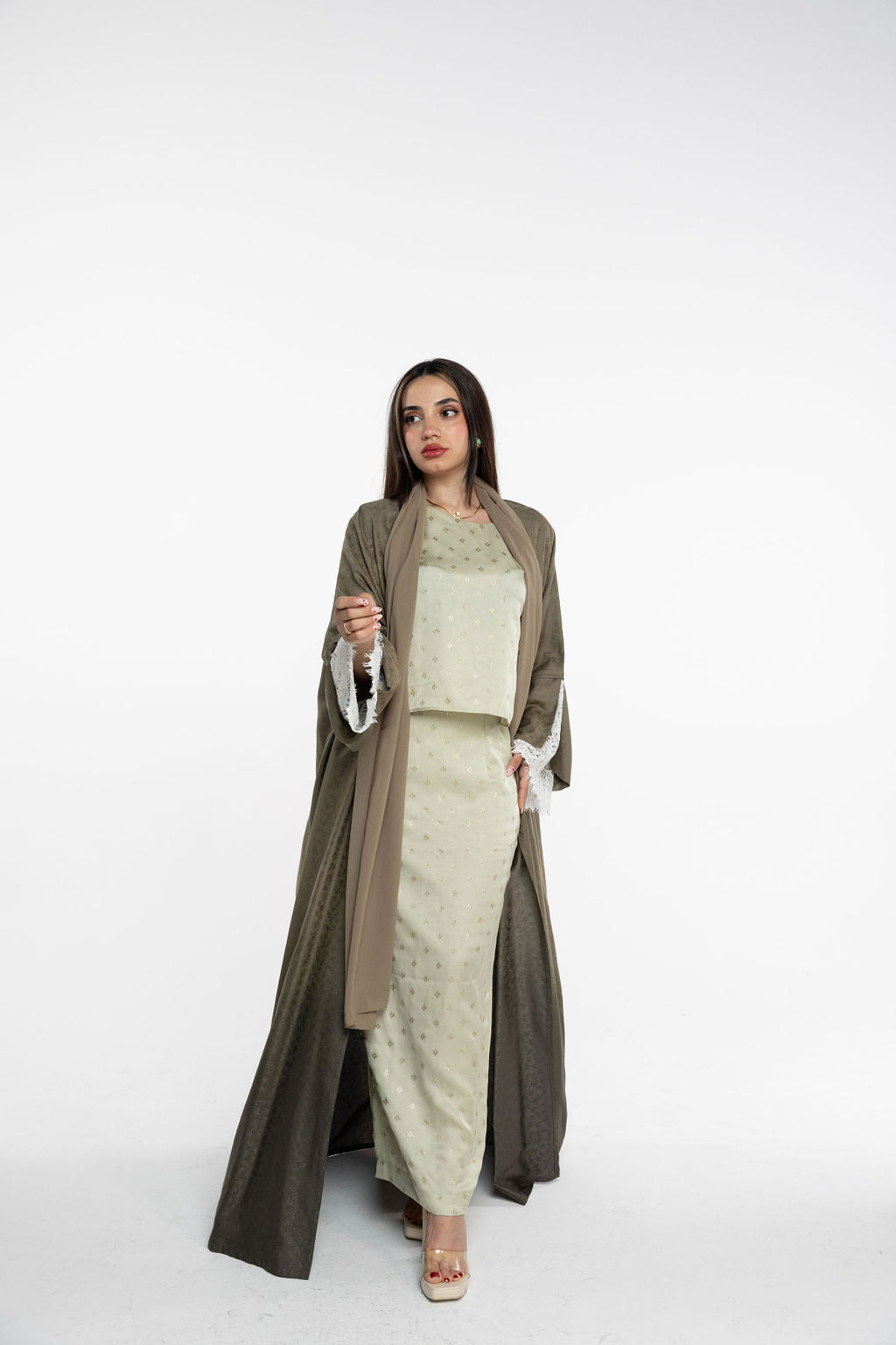 Abaya, 05