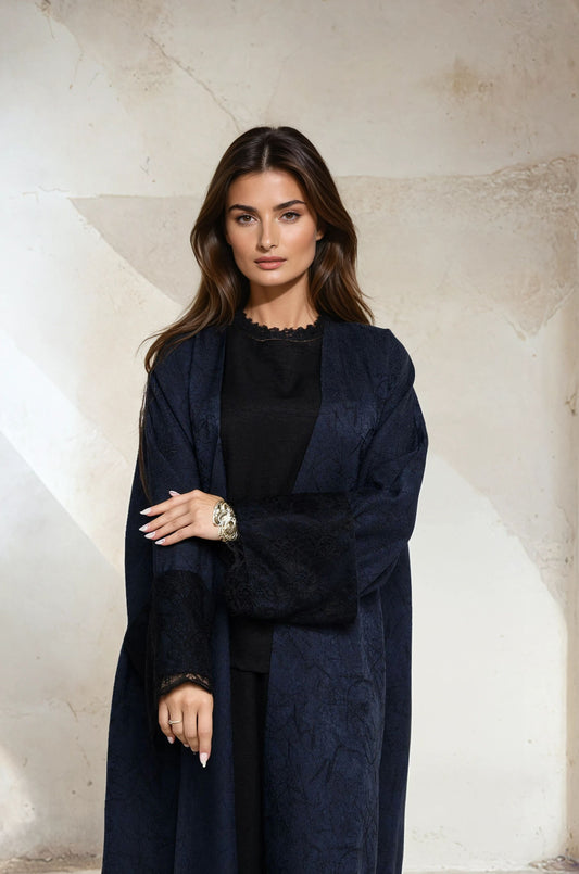 How to Layer Abayas Elegantly